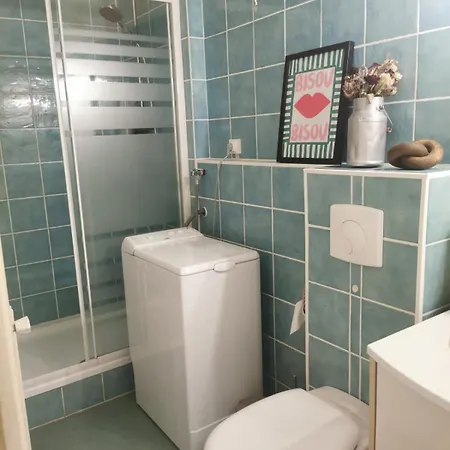 Apartman Downtown For 6 People *